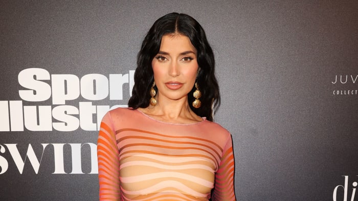 Nicole Williams English